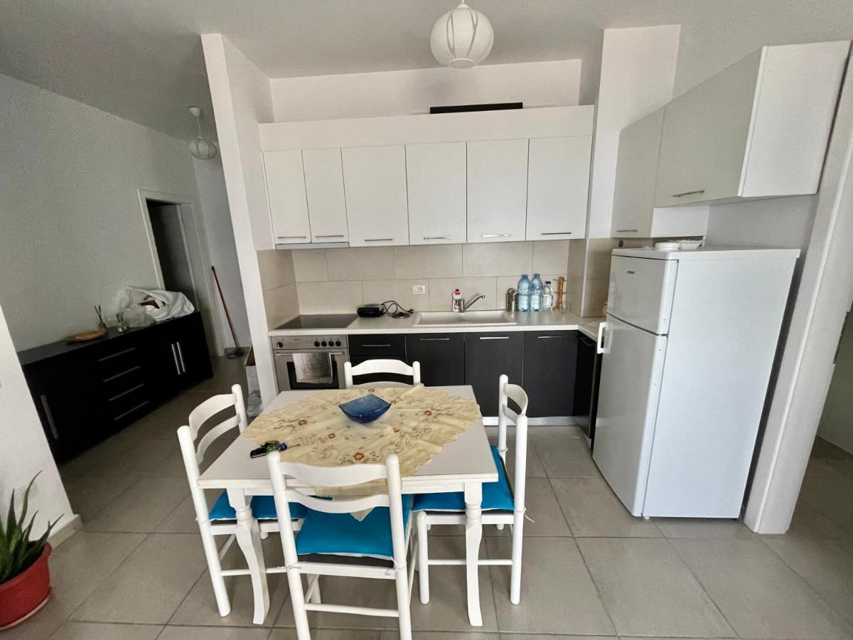 Seaview Apartments Rental Vlore Bagian luar foto
