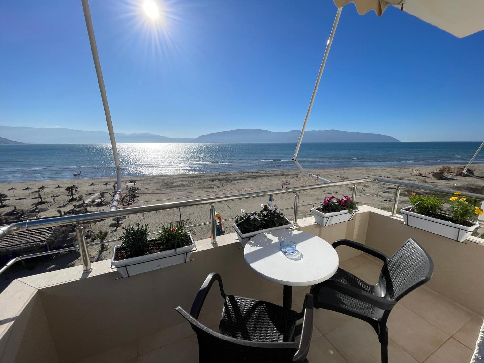 Seaview Apartments Rental Vlore Bagian luar foto